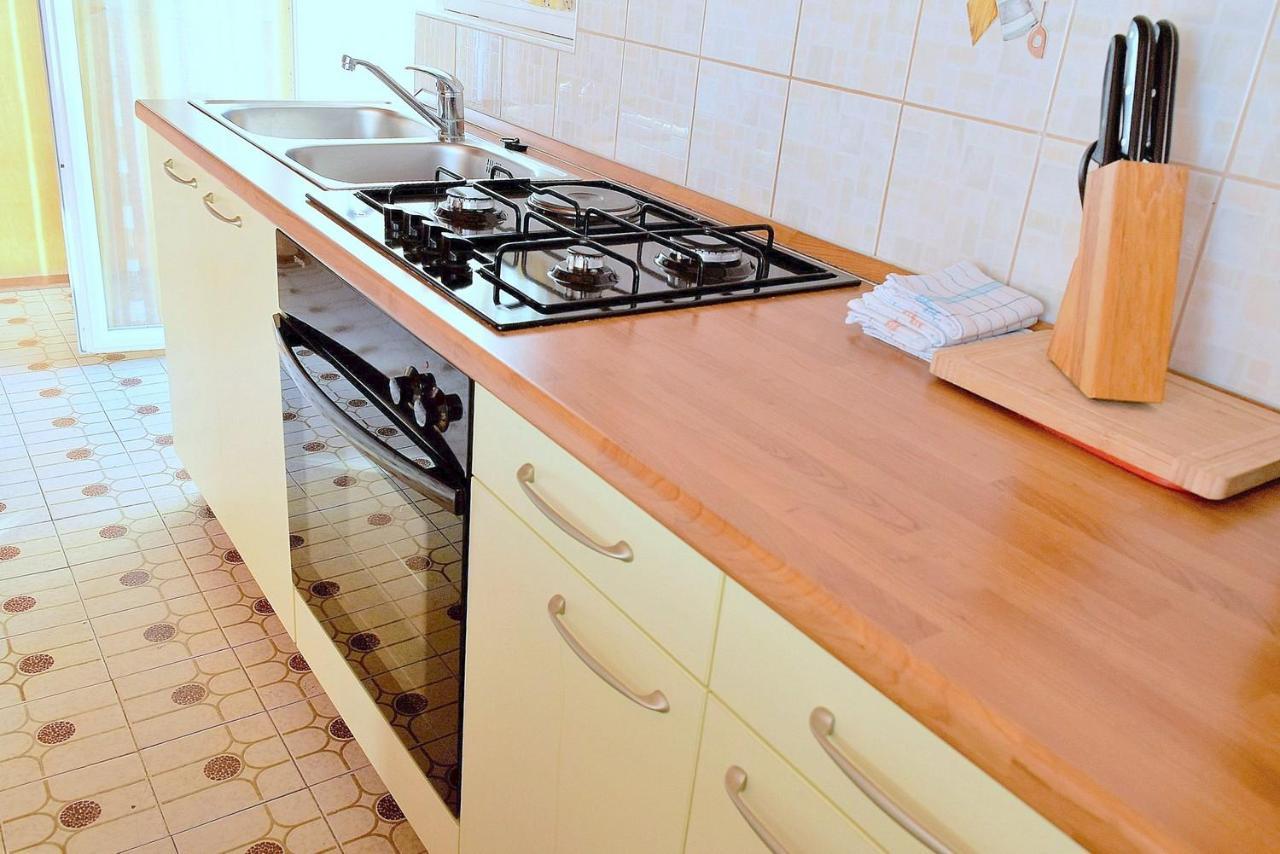 Zoro Apartments Palit المظهر الخارجي الصورة
