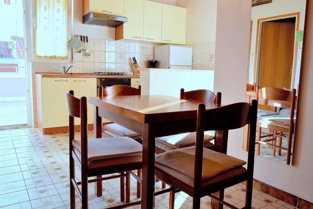 Zoro Apartments Palit المظهر الخارجي الصورة