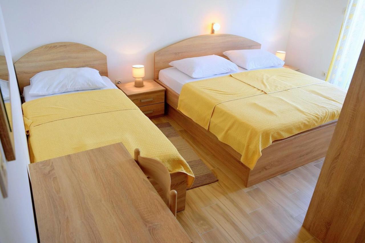 Zoro Apartments Palit المظهر الخارجي الصورة