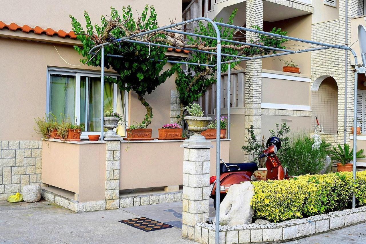 Zoro Apartments Palit المظهر الخارجي الصورة