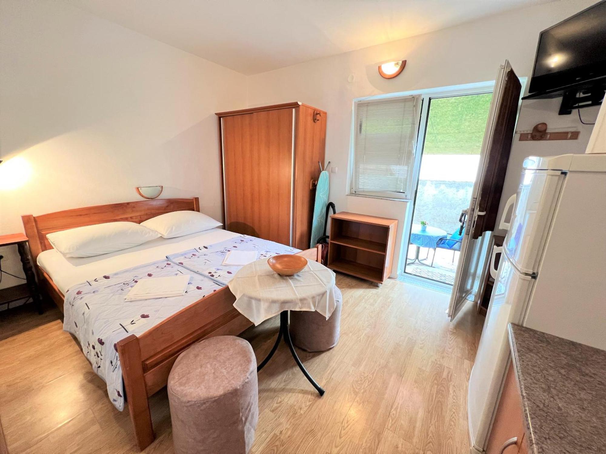 Zoro Apartments Palit الغرفة الصورة